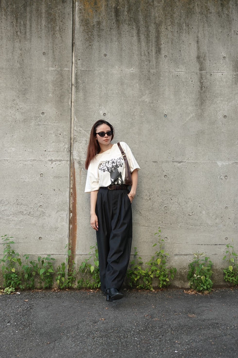 ボリュームスラックスパンツ